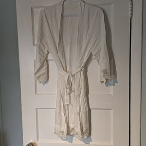 White Cotton Robe with Ivory Lace Trim